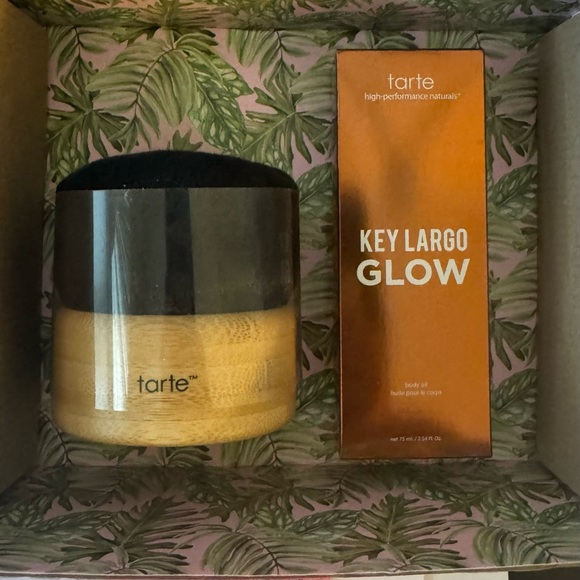 Tarte Key Largo Glow Bronzing Drops with Kabuki Body Brush - Picture 2 of 6